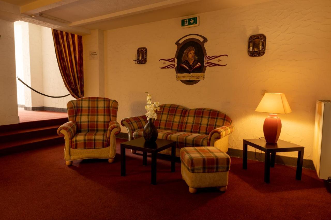 Hotel Anker Saalfeld Saale Bagian luar foto